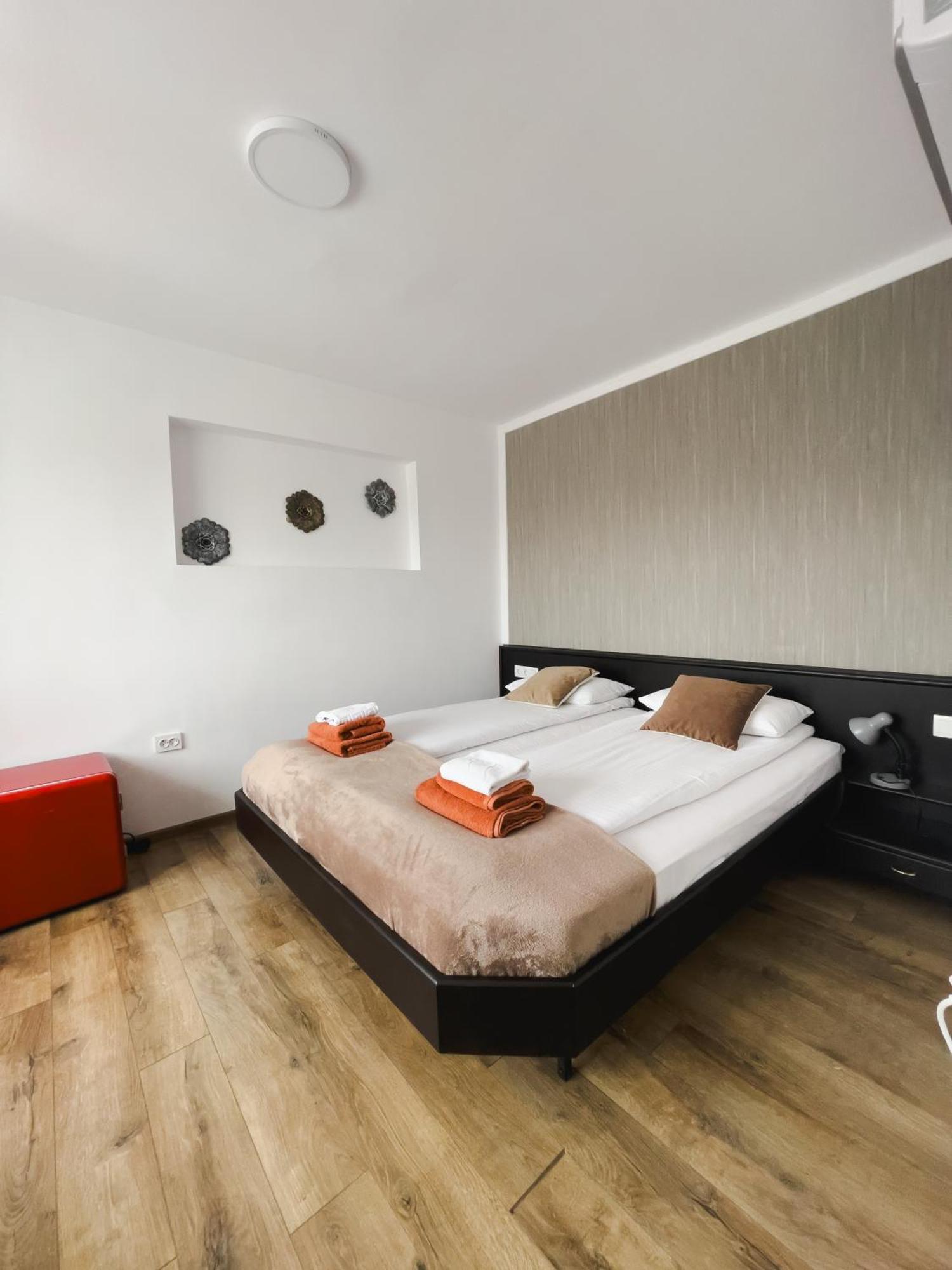 Myda Otel Apahida Dış mekan fotoğraf