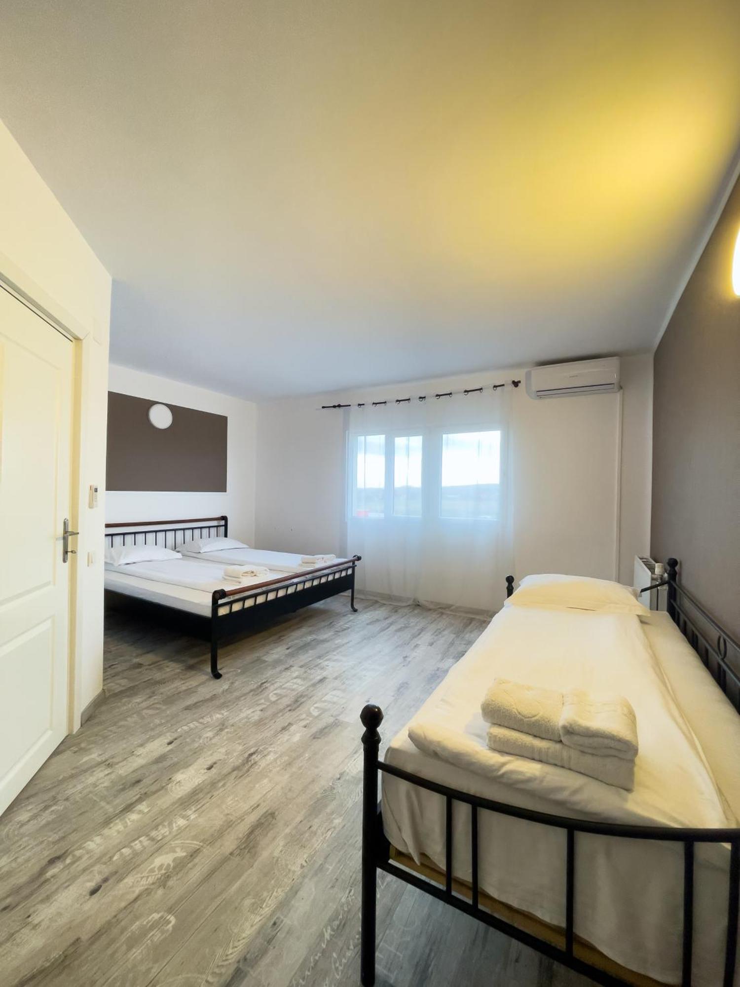 Myda Otel Apahida Dış mekan fotoğraf